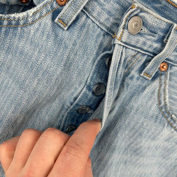 Women's 501 Levi's '81 Striped Denim High Rise Tapered Leg Mom Jeans A46990006 - Picture 4 of 11